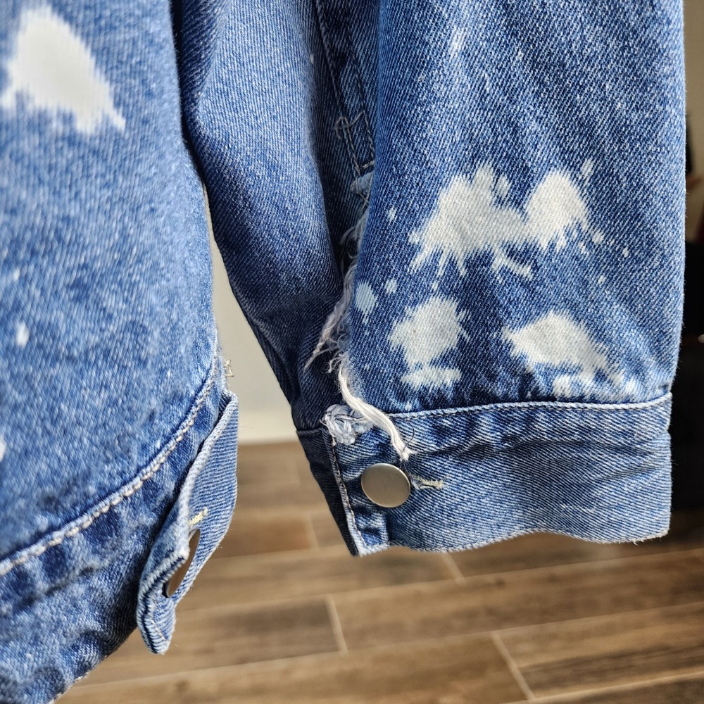 Akira Chicago Denim Jacket Womens Small Blue Bleached Distressed Grunge casual - Picture 8 of 15